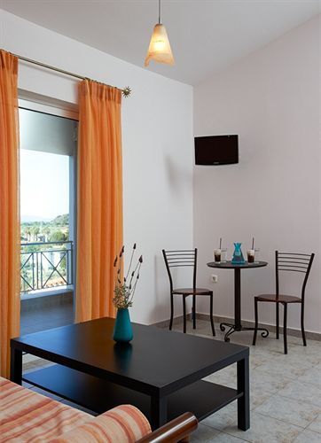 Irene Studios Hotel Evia Eksteriør billede